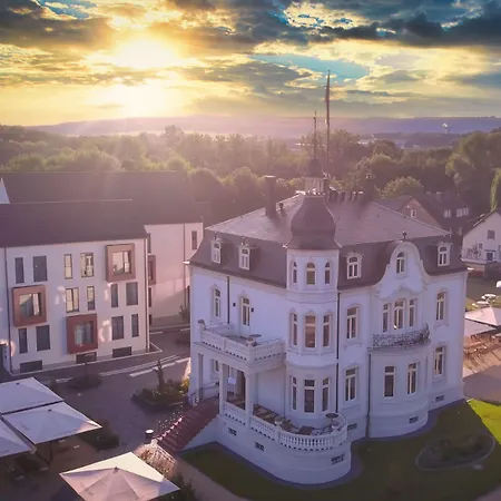 Raab Ξενοδοχείο 2*