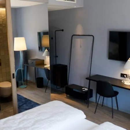 Raab Hotel